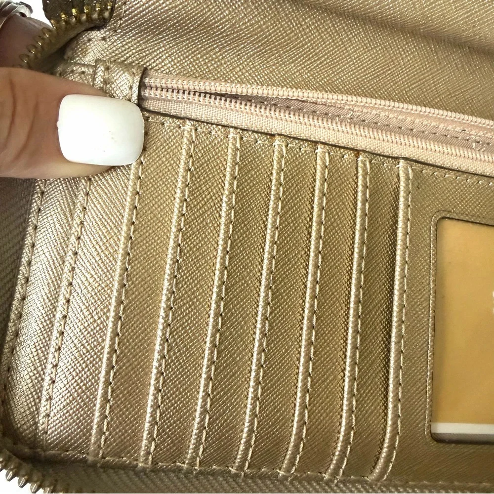 Michael Kors Jet Set Travel Glitter Pale Gold Phone Case  Wallet EUC